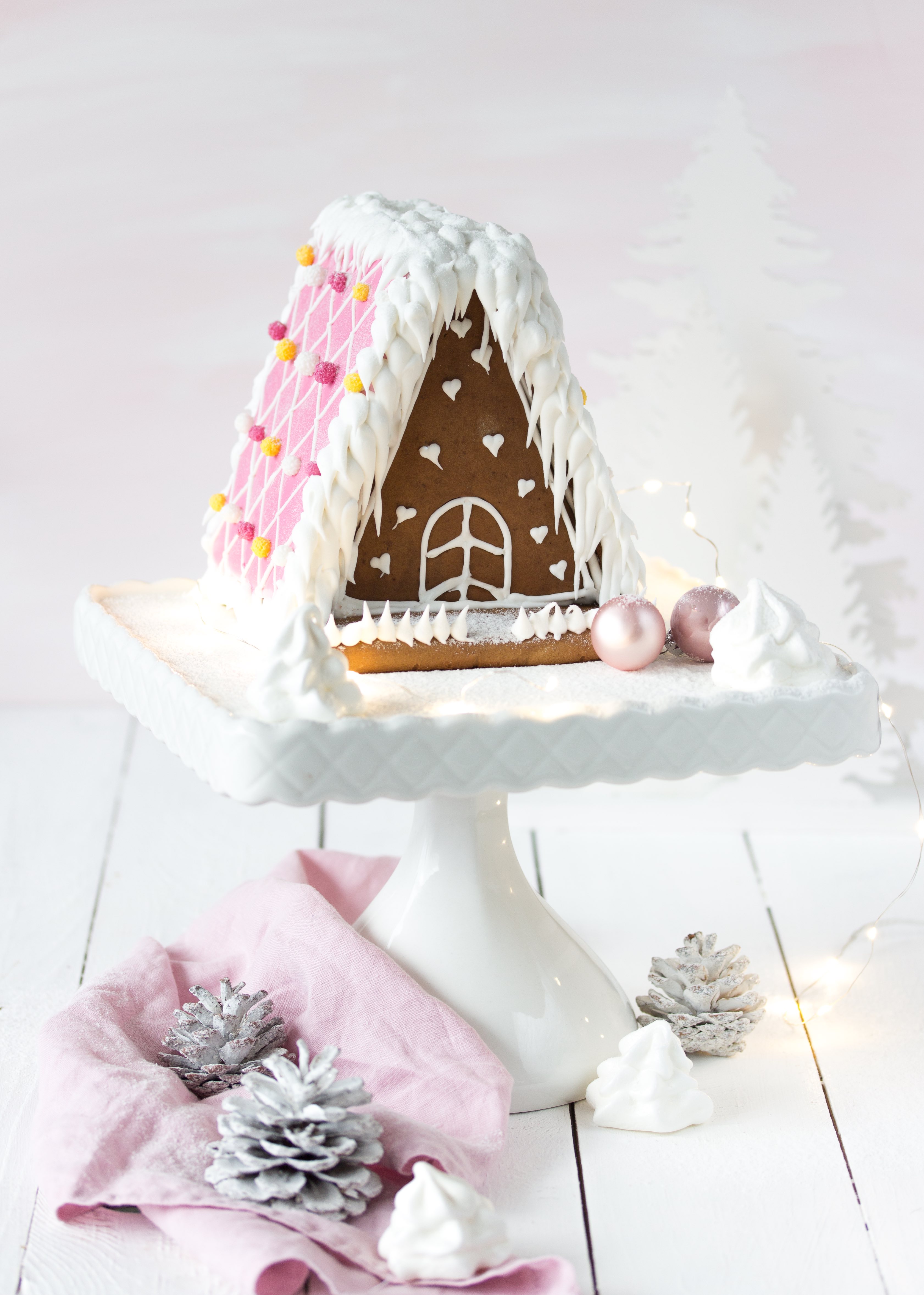 DIY Knusperhäuschen Dekorieren Lebkuchen Gingerbread Weihnachten Christmas