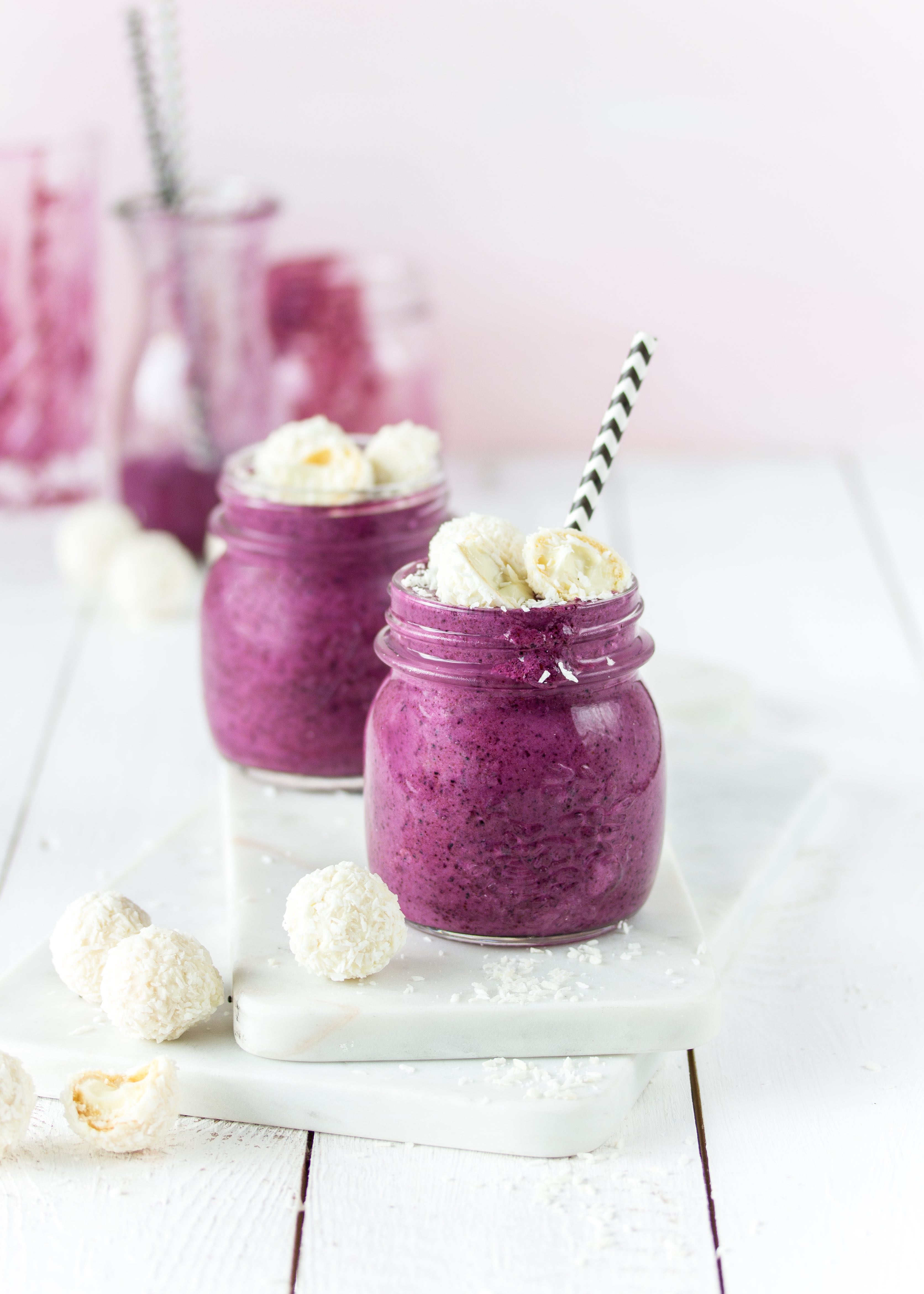 Smoothie Rezept: Blaubeere Kokos einfach lecker gesund #smoothie #blueberry #kokos #coconut #healthy | Emma´s Lieblingsstücke